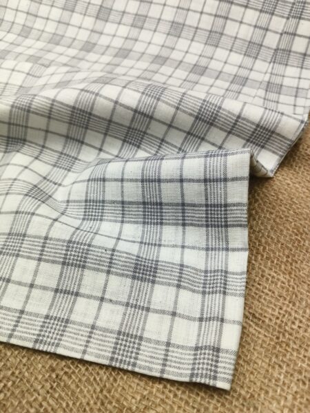 Handwoven Cotton Check Fabric CHK5